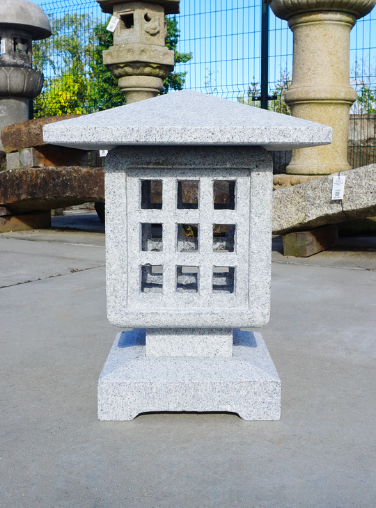 Komichi Ishidoro, Stone Lantern - YO01020032