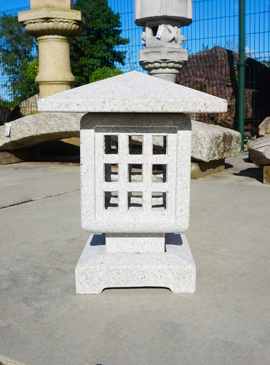 Komichi Ishidoro, Stone Lantern - YO01020033