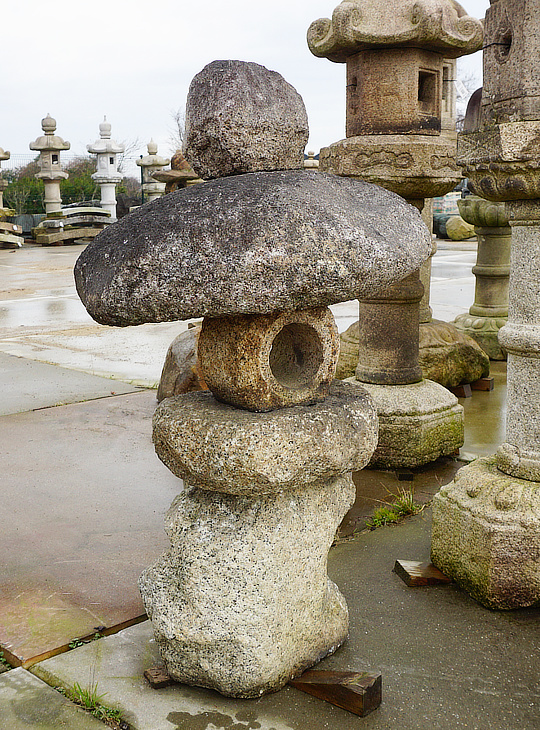 Komono Nozura-dōrō, Japanese Stone Lantern - YO01010245