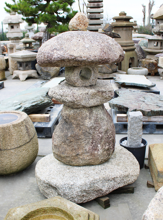 Komono Yamadoro, Japanese Stone Lantern - YO01010587