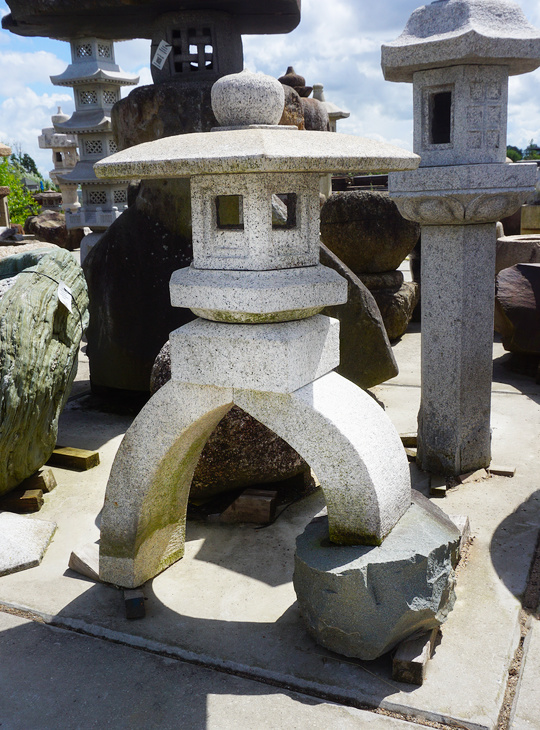 Buy Kotoji Ishidoro, Japanese Stone Lantern for sale - YO01010422