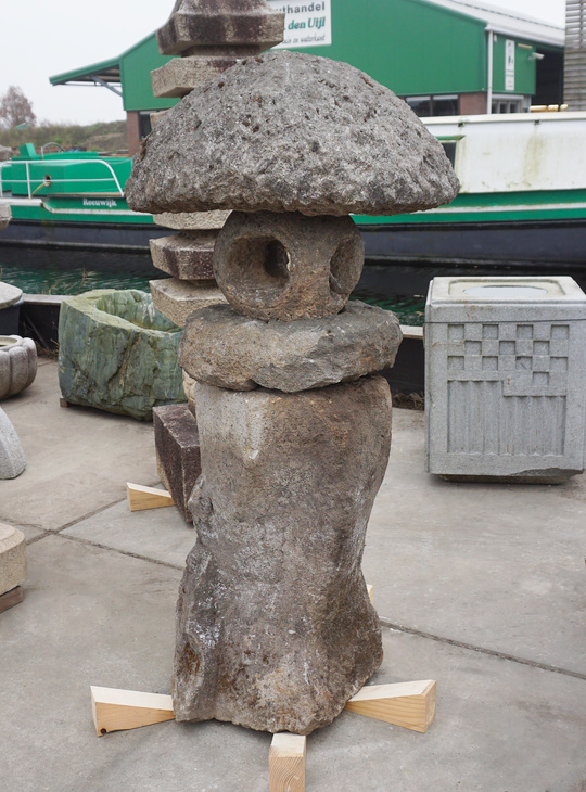 Buy Kuroboku Yamadoro, Japanese Stone Lantern for sale - YO01010482