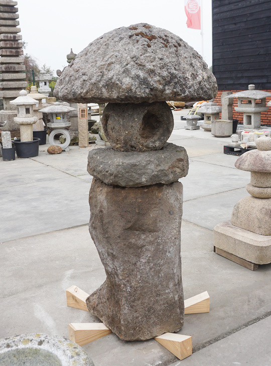 Kuroboku Yamadoro, Japanese Stone Lantern - YO01010482