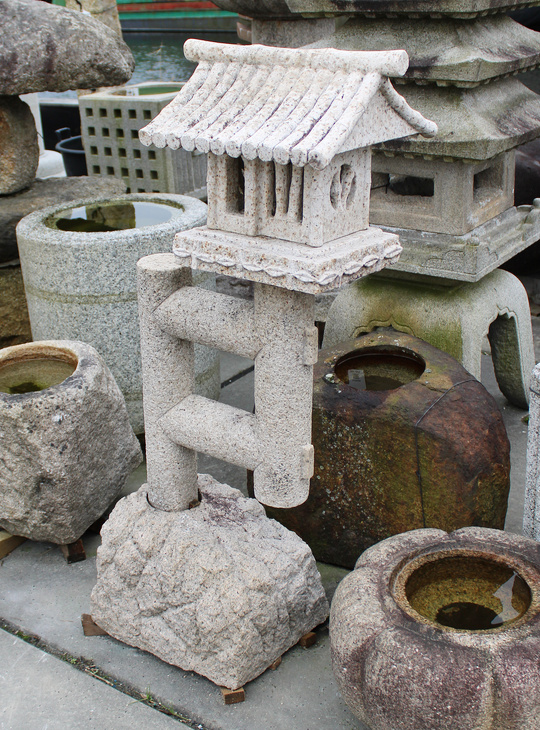 Kusaya Ishidoro, Japanese Stone Lantern - YO01010592