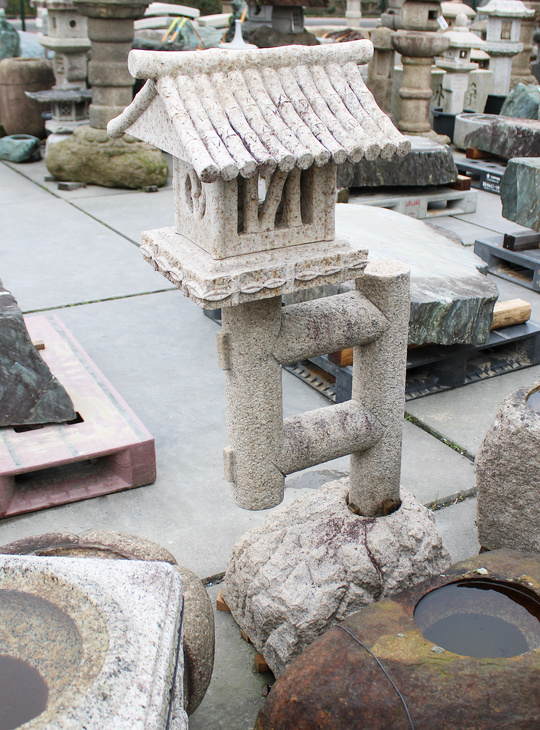 Kusaya Ishidoro, Japanese Stone Lantern - YO01010592