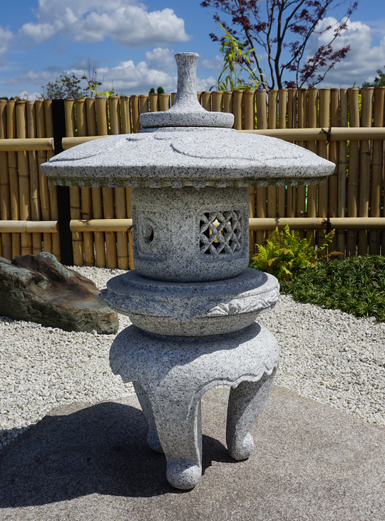Maru Yukimi Gata Ishidoro, Stone Lantern - YO01020008
