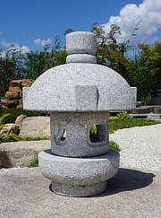 Buy Misaki Gata Ishidōrō, Stone Lantern for sale - YO01020009