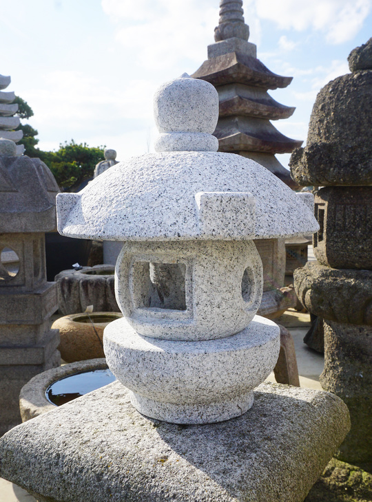 Misaki Gata Ishidoro, Stone Lantern - YO01020018