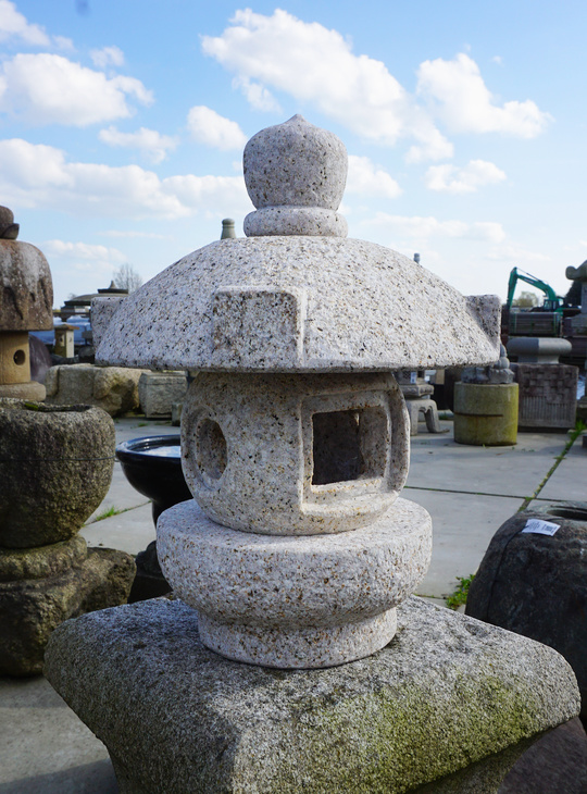 Misaki Gata Ishidoro, Stone Lantern - YO01020019