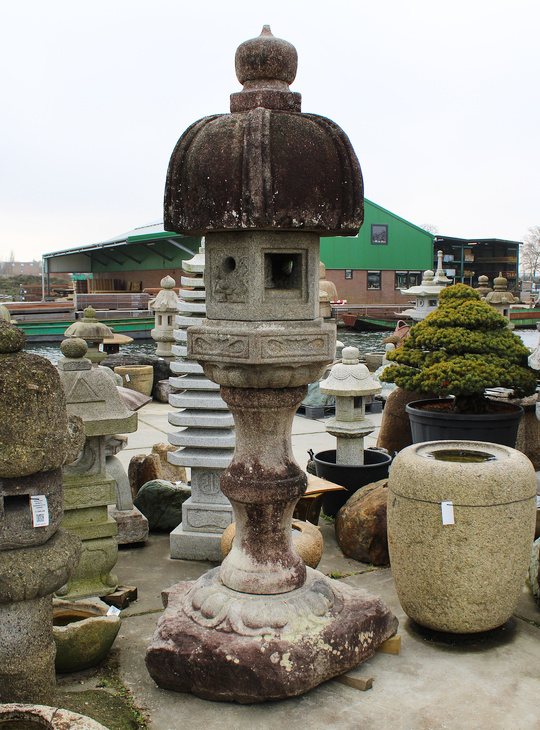 Nuresagi Gata Ishidoro, Japanese Stone Lantern - YO01010564