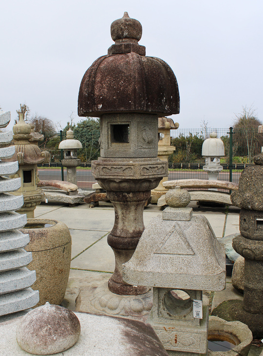 Nuresagi Gata Ishidoro, Japanese Stone Lantern - YO01010564