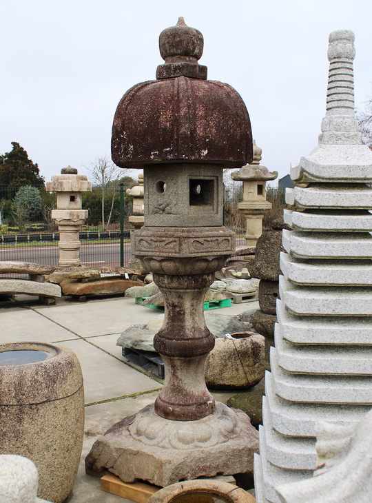 Nuresagi Gata Ishidoro, Japanese Stone Lantern - YO01010564