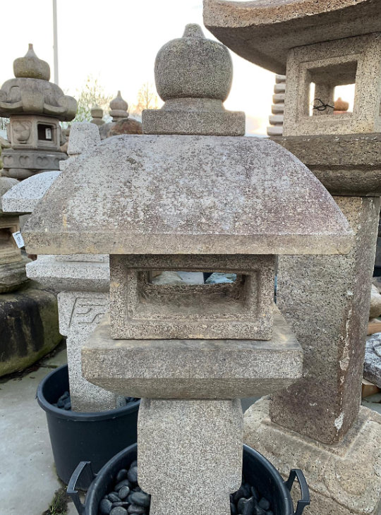 Oribe Gata Ishidoro, Japanese Stone Lantern - YO01010137