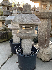 Oribe Gata Ishidōrō, Japanese Stone Lantern - YO01010137
