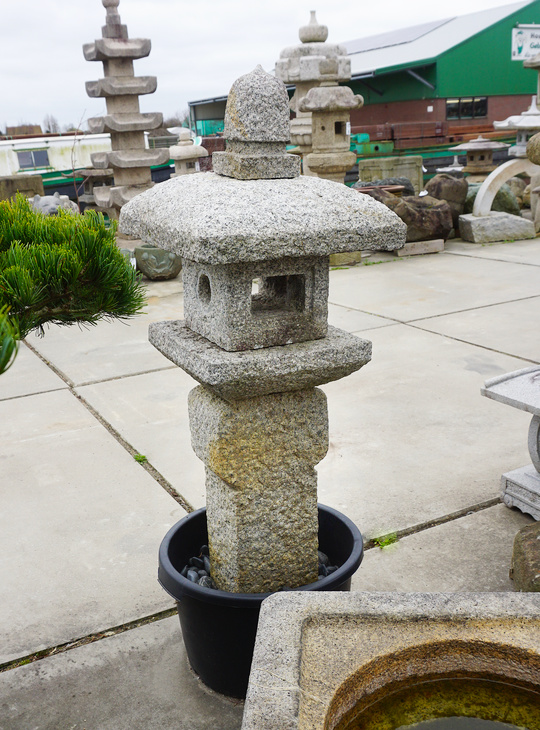 Oribe Gata Ishidoro, Japanese Stone Lantern - YO01010528