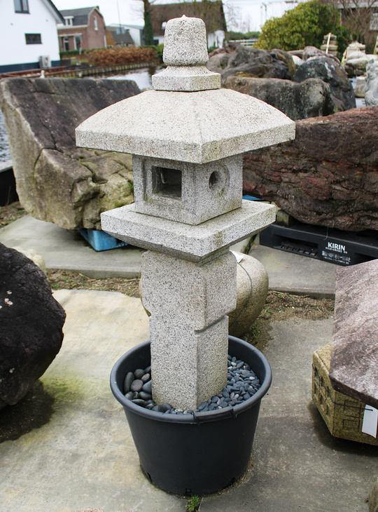 Oribe Gata Ishidoro, Japanese Stone Lantern - YO01010598