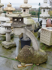 Buy Rankei Gata Ishidōrō, Japanese Stone Lantern for sale - YO01010238