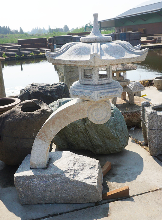 Rankei Gata Ishidoro, Japanese Stone Lantern - YO01010473