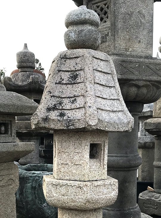 Renge-ji Gata Ishidōrō, Japanese Stone Lantern - YO01010130