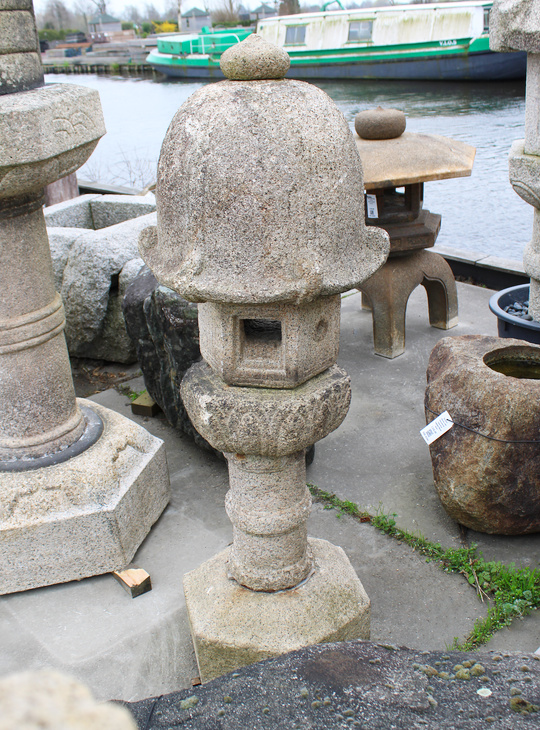 Rikyu Gata Ishidoro, Japanese Stone Lantern - YO01010624