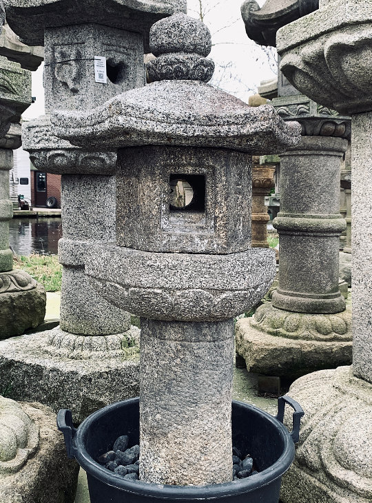 Rokkaku Ikekomi Ishidoro, Japanese Stone Lantern - YO01010181