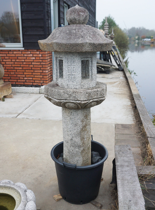 Rokkaku Ikekomi Ishidoro, Japanese Stone Lantern - YO01010480