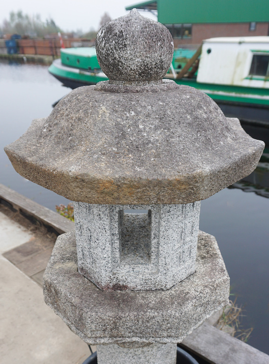 Rokkaku Ikekomi Ishidoro, Japanese Stone Lantern - YO01010480