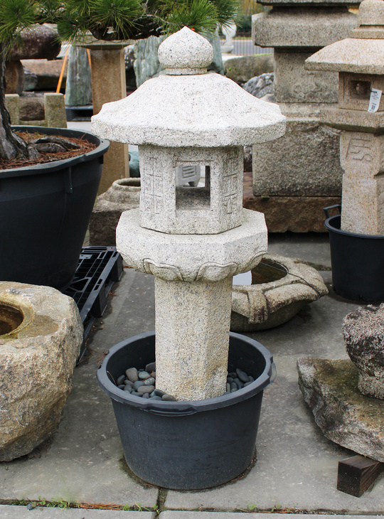 Rokkaku Ikekomi Ishidoro, Japanese Stone Lantern - YO01010577