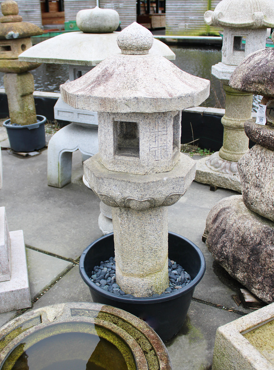 Rokkaku Ikekomi Ishidoro, Japanese Stone Lantern - YO01010595