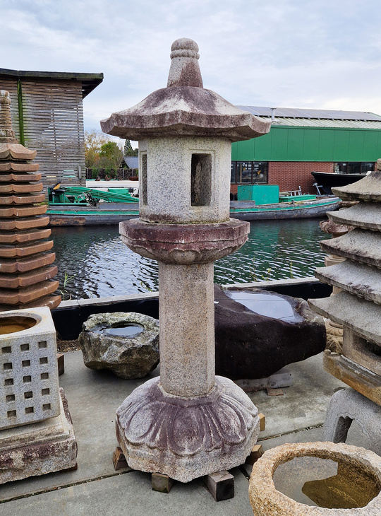 Rokkaku Tachidoro, Japanese Stone Lantern - YO01010553