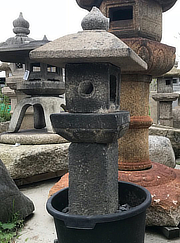 Buy Shikaku Ikekomi Ishidōrō, Japanese Stone Lantern for sale - YO01010135
