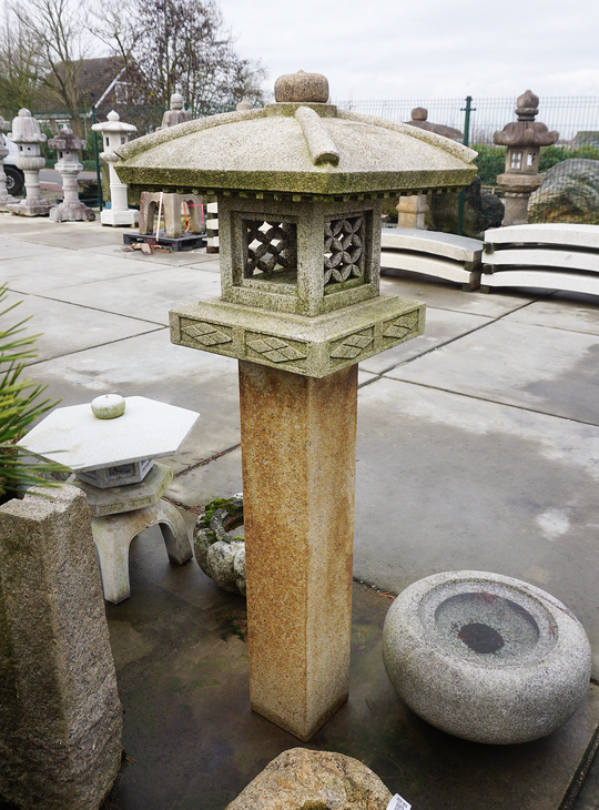 Shikaku Ikekomi Ishidoro, Japanese Stone Lantern - YO01010499