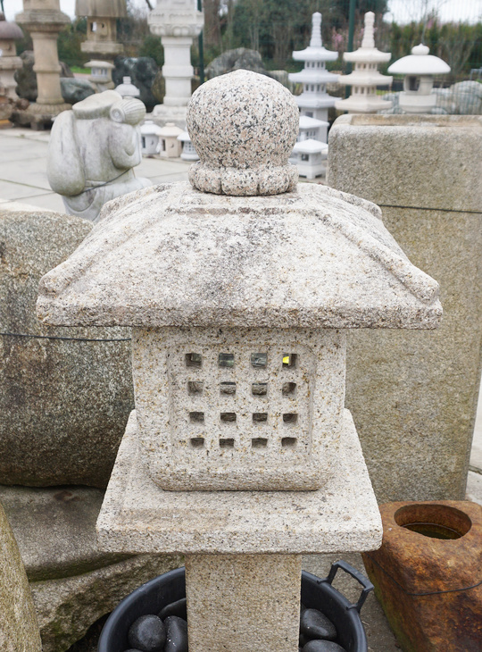 Shikaku Ikekomi Ishidoro, Japanese Stone Lantern - YO01010532