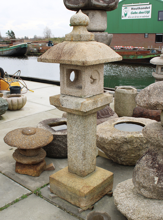 Shikaku Ishidoro, Japanese Stone Lantern - YO01010602