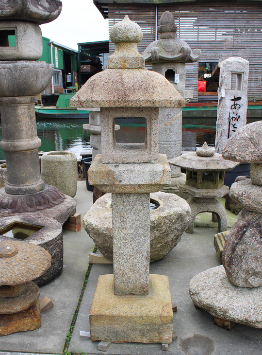 Shikaku Ishidoro, Japanese Stone Lantern - YO01010602