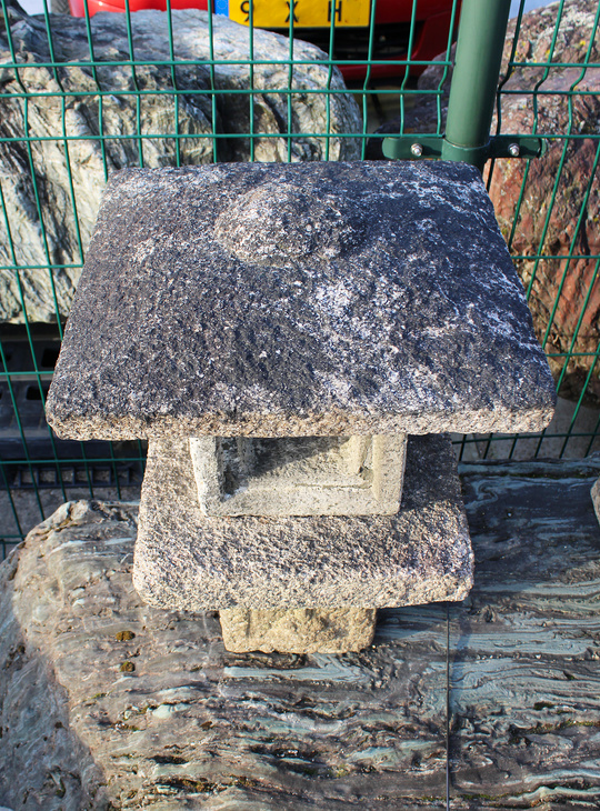 Shikaku Okigata Ishidoro, Japanese Stone Lantern - YO01010612