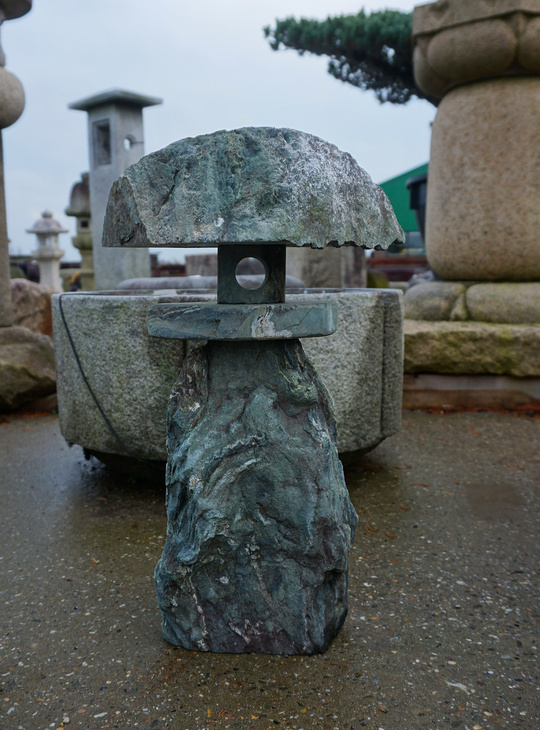Shikoku Yamadoro, Japanese Stone Lantern - YO01010297