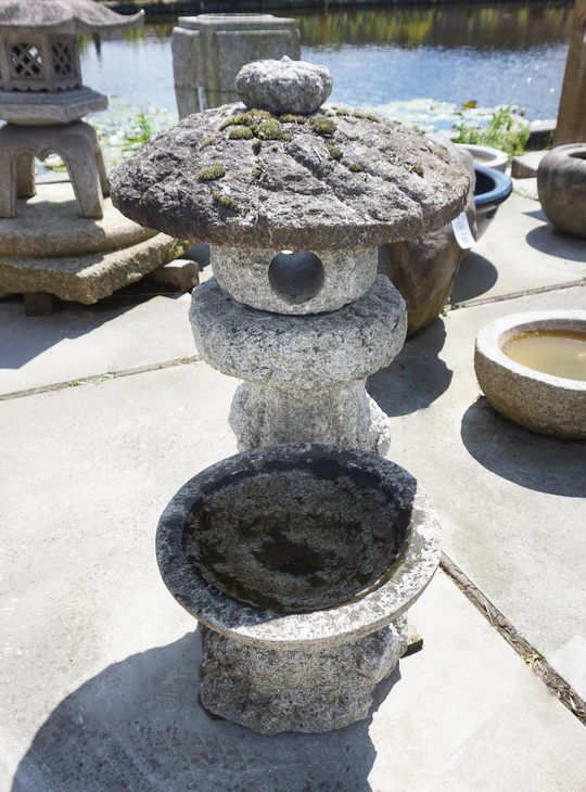 Shizenboku Gata Ishidoro, Japanese Stone Lantern - YO01010430