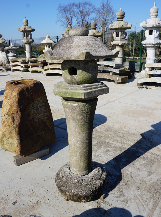 Shōhō Gata Ishidōrō, Japanese Stone Lantern - YO01010248