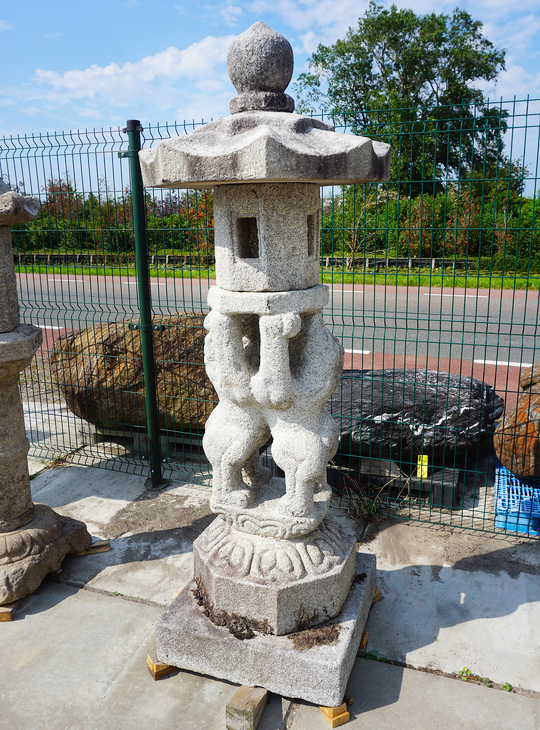 Sojishi Gata Ishidoro, Japanese Stone Lantern - YO01010441