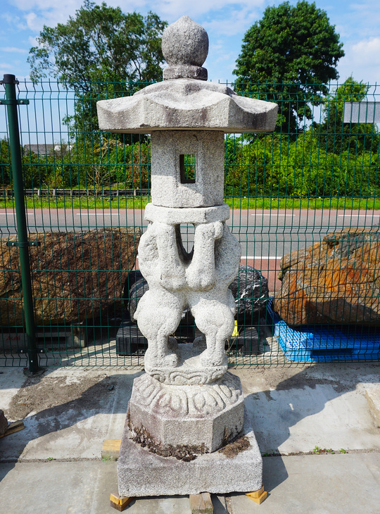 Sojishi Gata Ishidoro, Japanese Stone Lantern - YO01010441