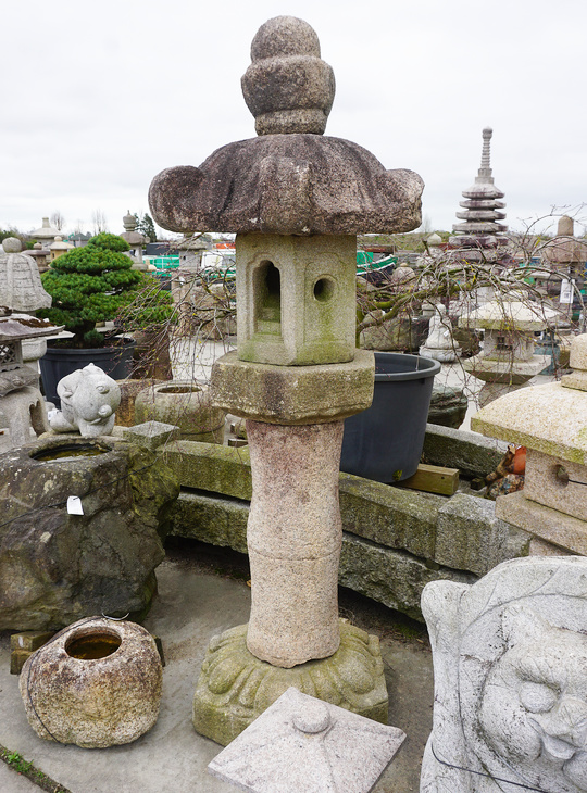 Tachidoro, Japanese Stone Lantern - YO01010542