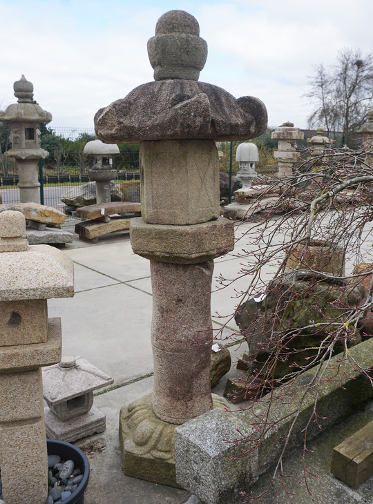 Tachidoro, Japanese Stone Lantern - YO01010542