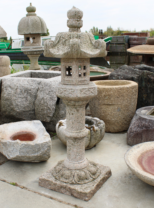 Tachidoro, Japanese Stone Lantern - YO01010554