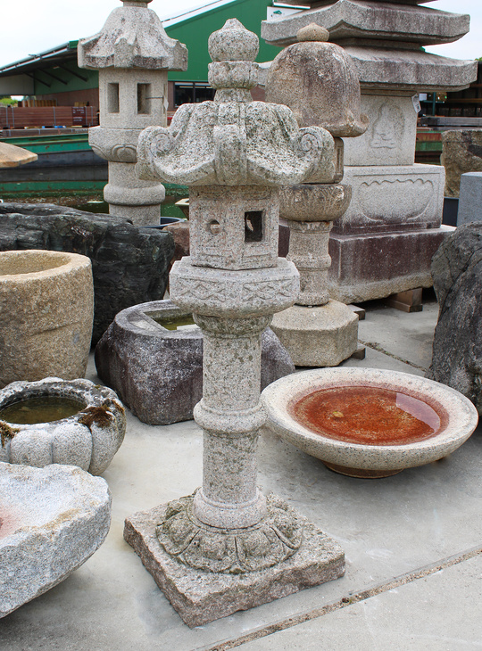 Tachidoro, Japanese Stone Lantern - YO01010554