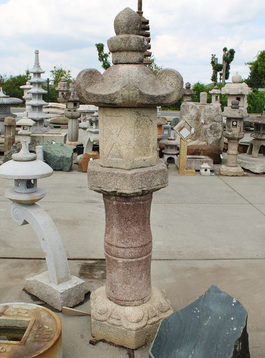 Tachidoro, Japanese Stone Lantern - YO01010556