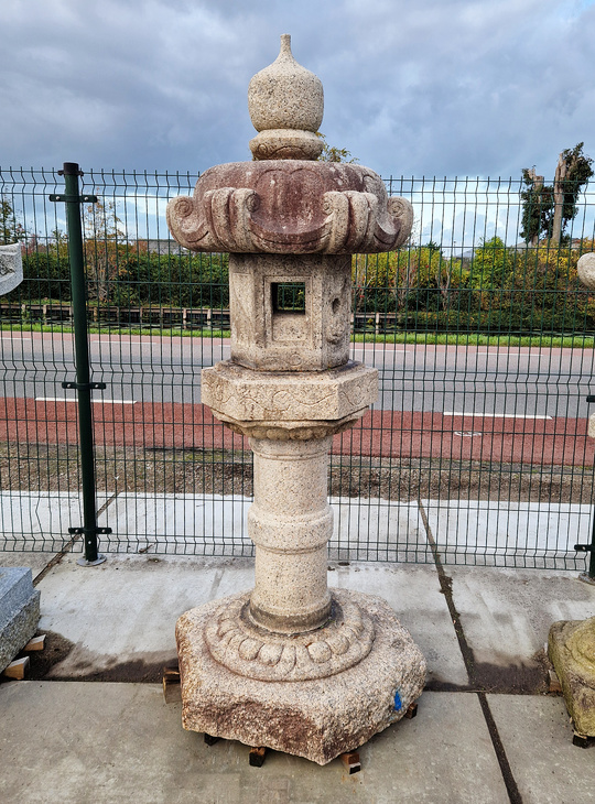 Tachidoro, Japanese Stone Lantern - YO01010561