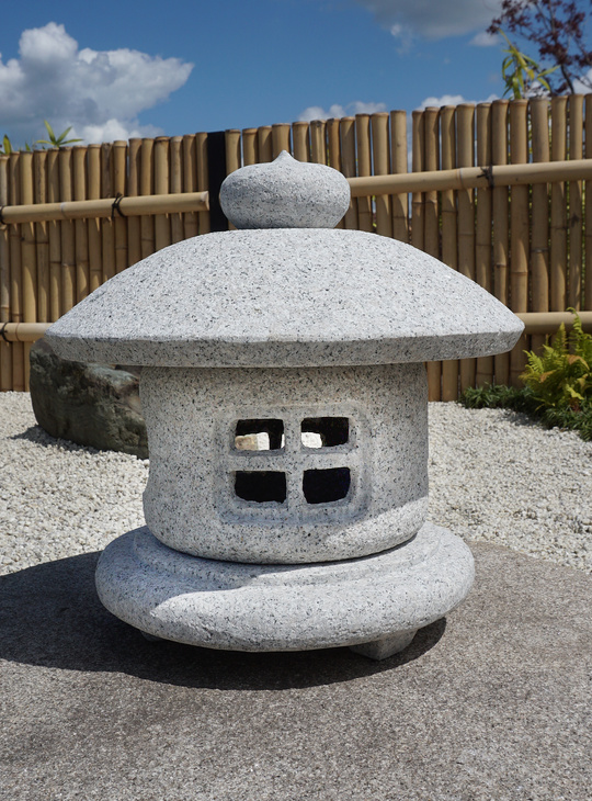 Tamate Gata Ishidōrō, Stone Lantern - YO01020012