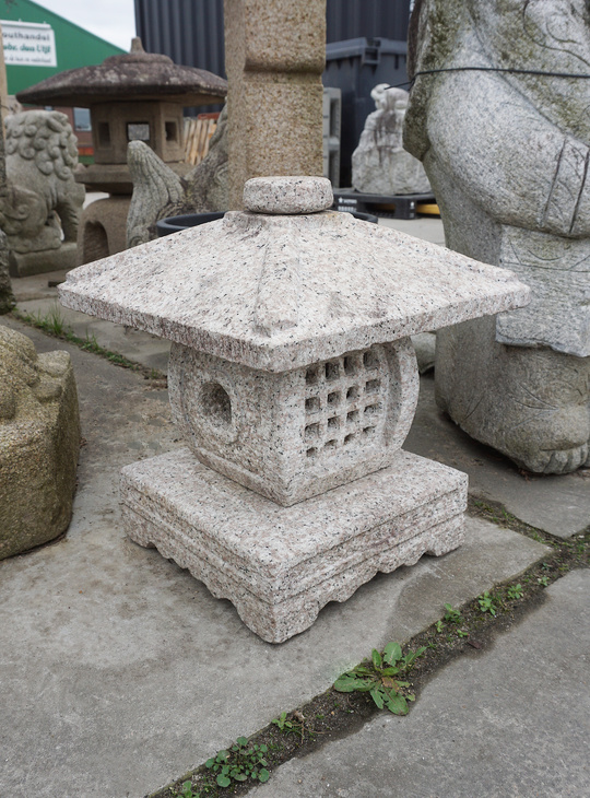 Tenkachaya Gata Ishidoro, Japanese Stone Lantern - YO01010537