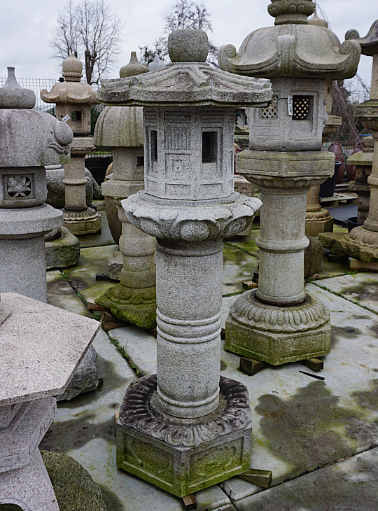 Yunoki Gata Ishidōrō, Japanese Stone Lantern - YO01010240